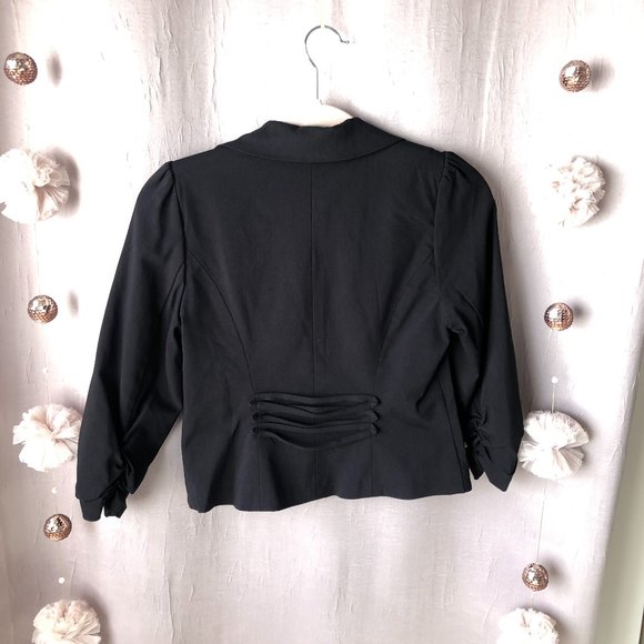 XOXO Cropped 3/4 sleeve blazer jacket - Picture 3 of 6